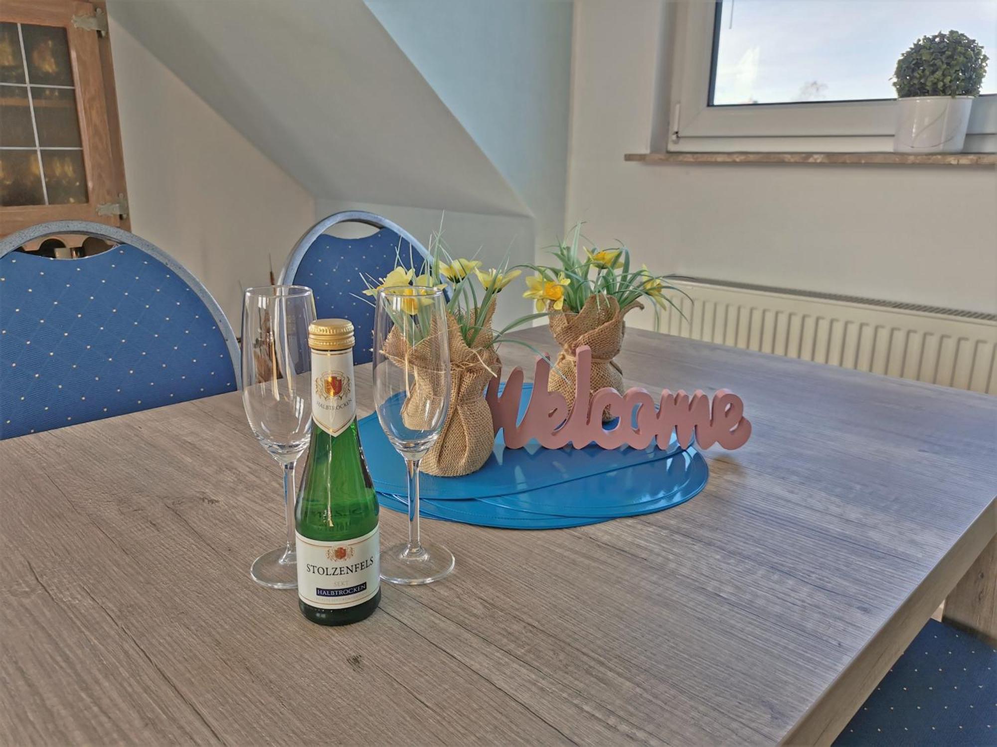 Thiessen - Ferienwohnung Mit Sonnigem Balkon Silberstedt Buitenkant foto